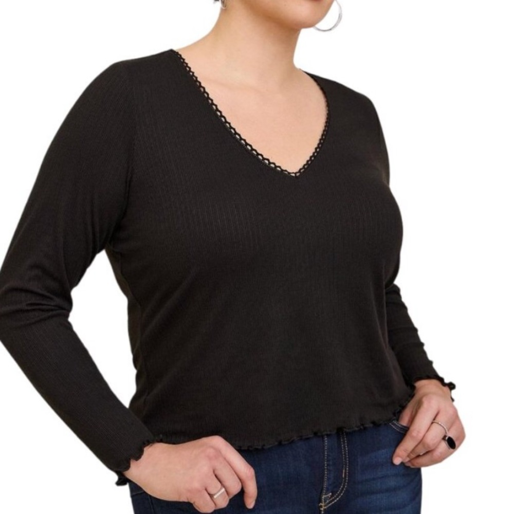 Torrid black pointelle top
